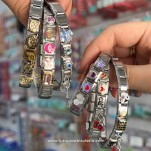 Cargar imagen en el visor de la galería, Pulsera Italiana + 5 Charms Aleatorios Acero Inoxidable