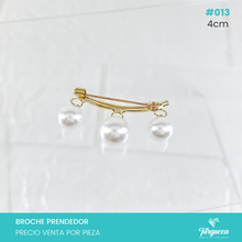 Cargar imagen en el visor de la galería, Broche Prendedor Dorado con Perlas colgante (4cm) #013
