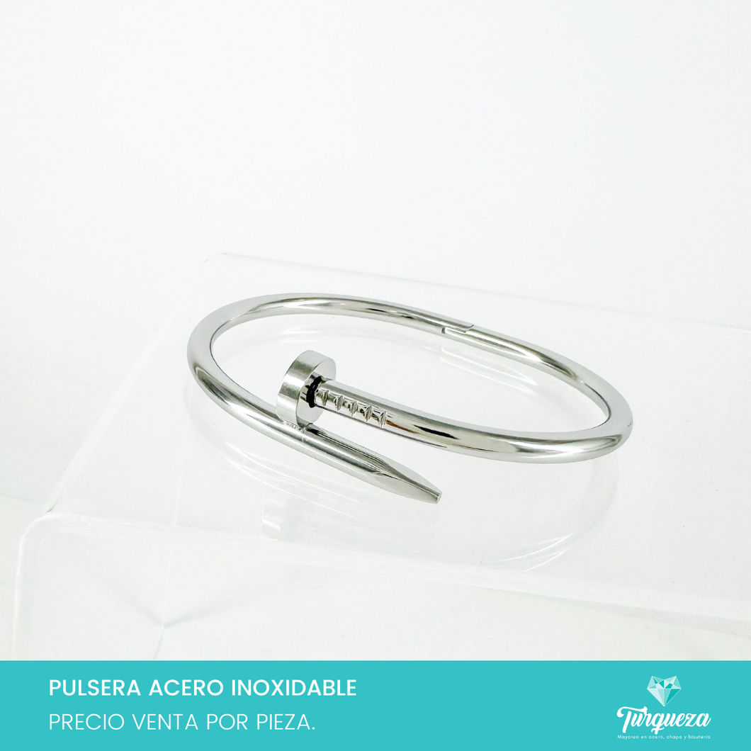 Brazalete Dupe Clavo Plateado Acero Inoxidable