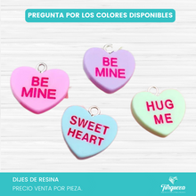 Cargar imagen en el visor de la galería, Dije Corazon Dulce Pastel con Frase  (1.9x1.8cm) Resina
