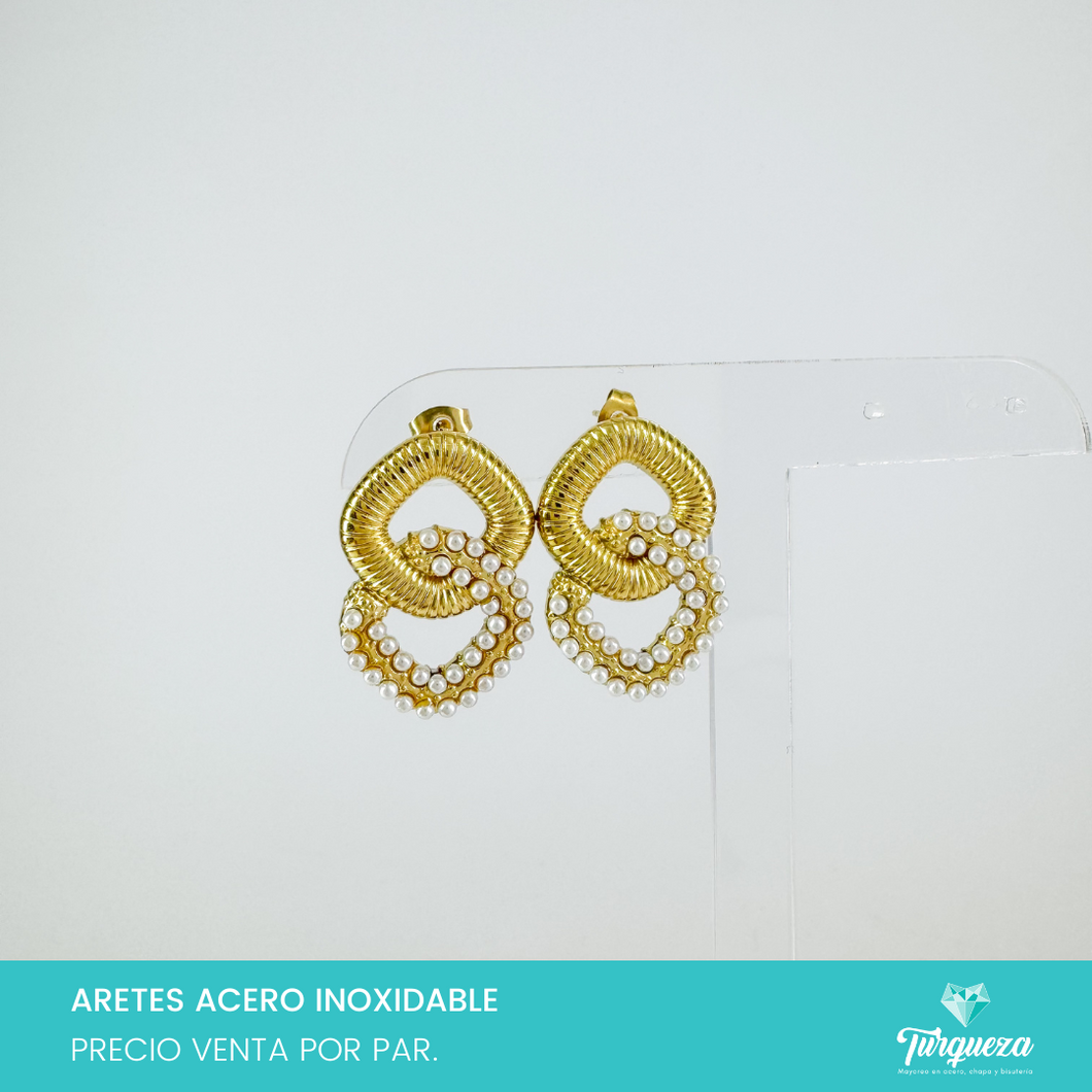 Arete Cubo Perlas Dorado 3cm Acero Inoxidable