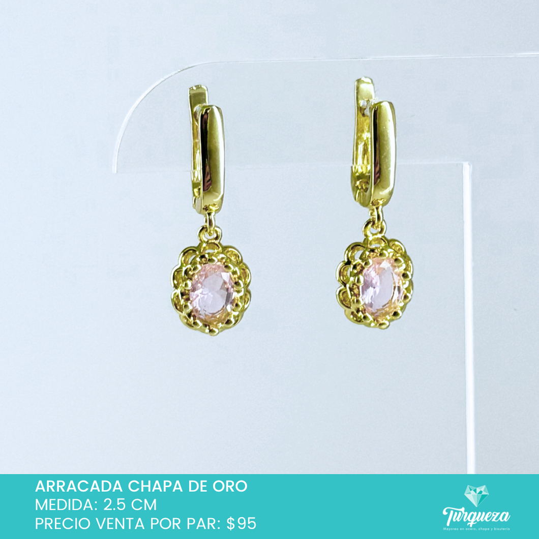 Arracada con Zirconia Rosa Chapa de Oro