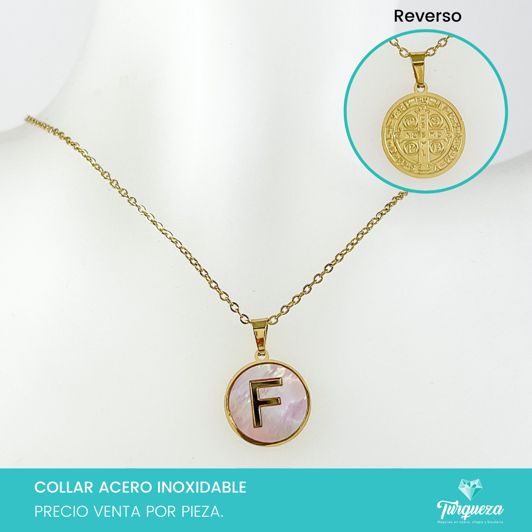 Collar INICIAL - LETRA Clasico Perla Madre Rosa Con San Benito Dorado Acero Inoxidable