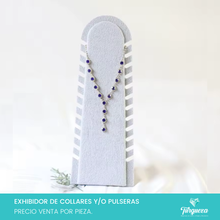Load image into Gallery viewer, Exhibidor Para Collares y/o Pulseras Vertical Tela Gris
