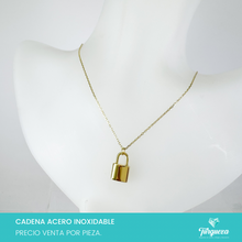 Cargar imagen en el visor de la galería, Collar Candado Dorado Acero Inoxidable

