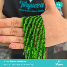 Cargar imagen en el visor de la galería, Chaquira Calibrada Tira Variedad de Colores
