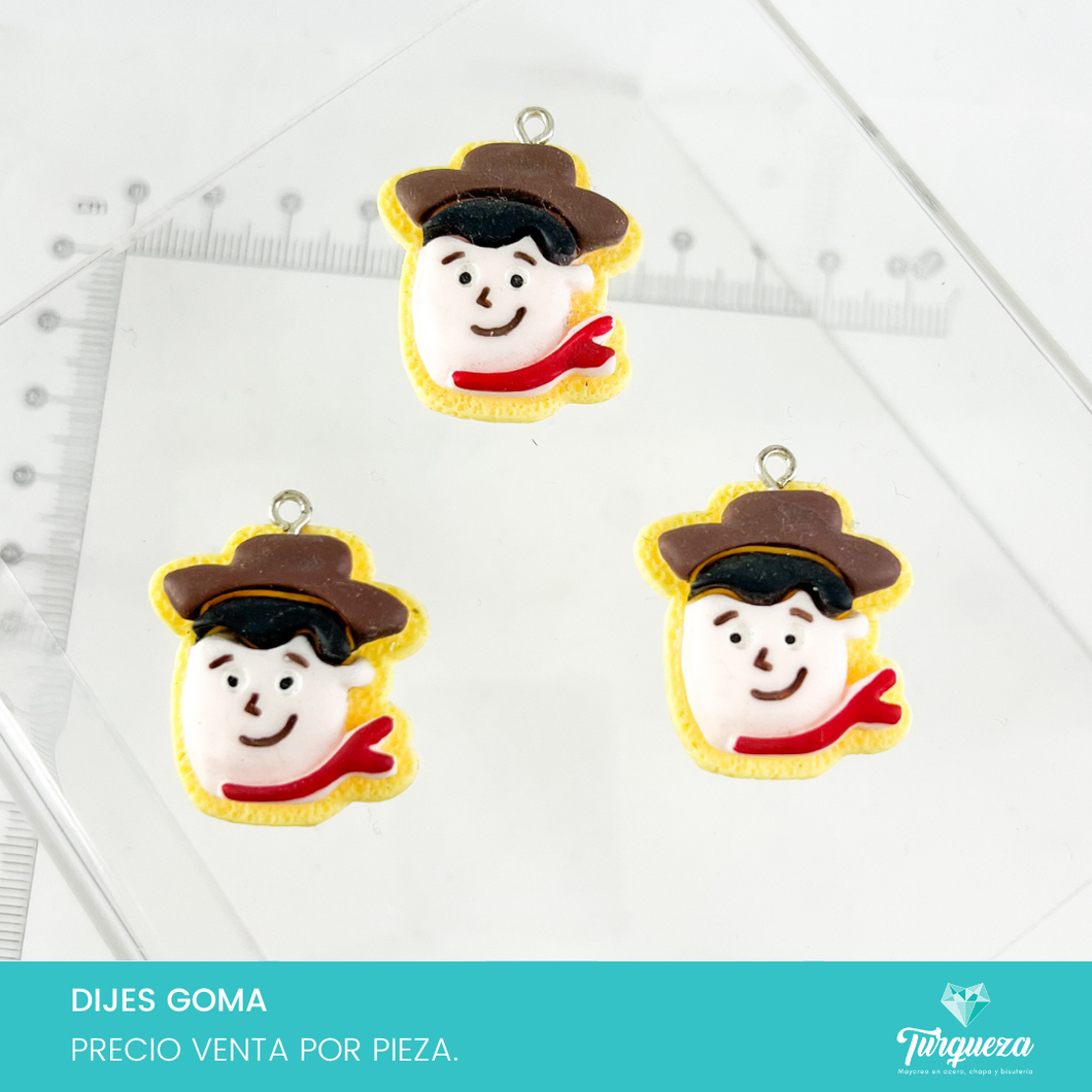 Dije Woody  Toy St (3x2.5cm) Resina