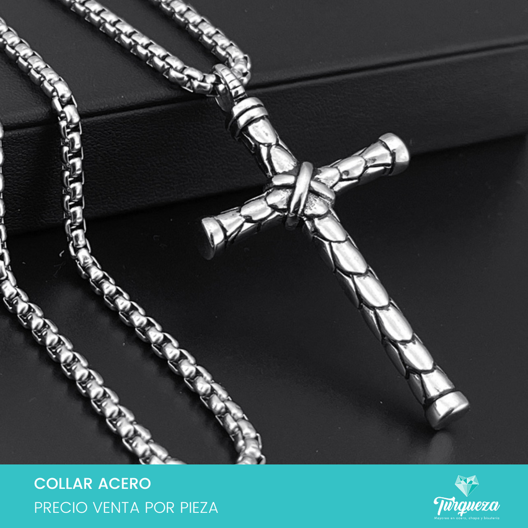 Collar Cruz Con Textura Acero Inoxidable