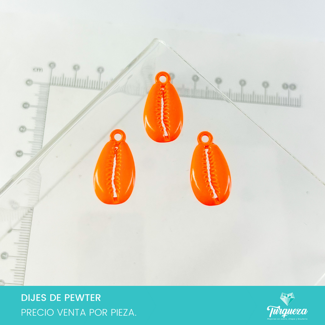 Dije Concha de Mar Naranja Fosforescente Esmaltado (2x1.5cm) Pewter