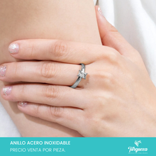 Cargar imagen en el visor de la galería, Anillo Zirconia Rectangular Ajustable Dorado Acero Inoxidable
