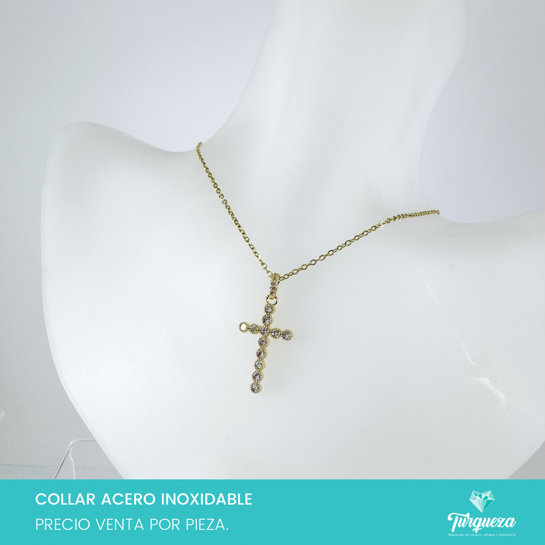 Collar Cruz Zirconias Chica Dorado Acero Inoxidable