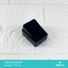 Cargar imagen en el visor de la galería, Caja Negra de Plástico para Broqueles (3*4)
