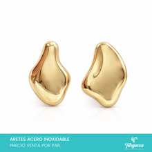 Cargar imagen en el visor de la galería, Arete Ondulado Dorado (2.8cm) Acero Inoxidable
