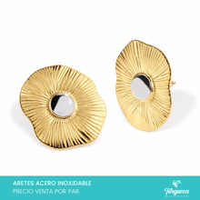 Cargar imagen en el visor de la galería, Arete Ondulado Centro bola Bitono 3cm Acero Inoxidable
