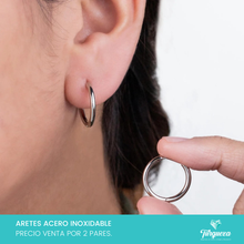 Cargar imagen en el visor de la galería, Arete Hoops MED Plateados 1.7cm Acero Inoxidable
