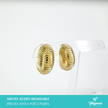 Load image into Gallery viewer, Arete Armadillo 2.5cm Dorado Acero Inoxidable
