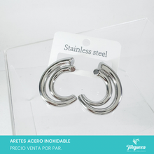 Cargar imagen en el visor de la galería, Arete Plateado (3cm) Acero Inoxidable
