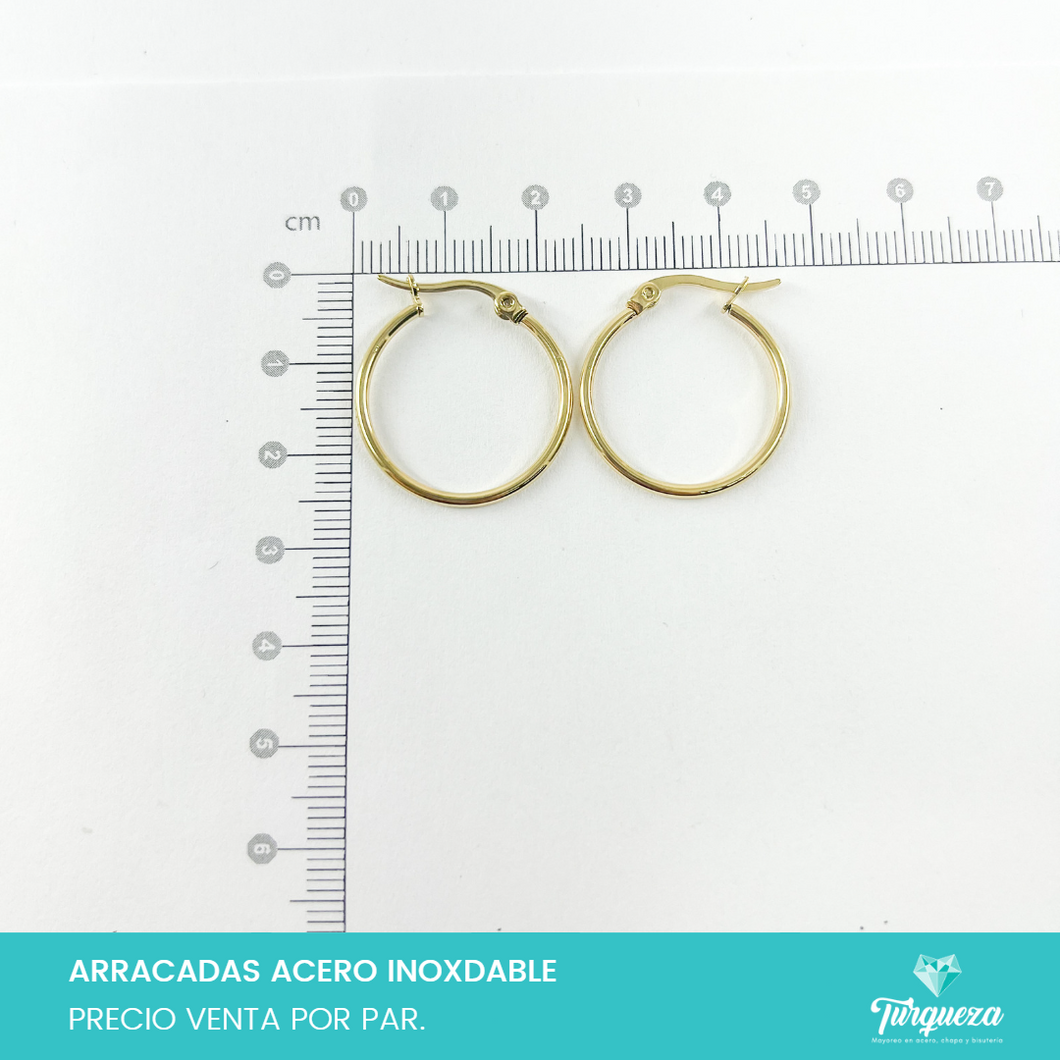 Arracadas Clásicas 2.5cm Dorada Acero Inoxidable