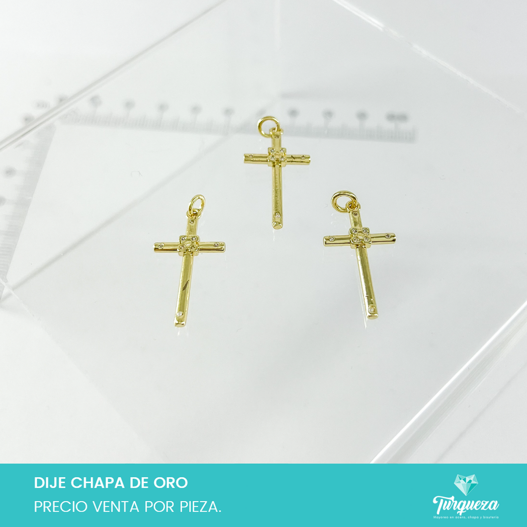 Dije Zirconia Cruz Con Centro Cuadrado Chapa de oro